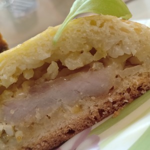 Кулебяка с рисом, луком, яйцами, рыбой Кулебяка с рисом, луком, яйцами, рыбой