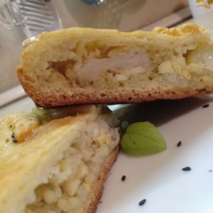 Кулебяка с рисом, луком, яйцами, рыбой Кулебяка с рисом, луком, яйцами, рыбой