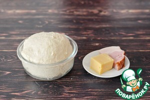 Рогалики с копчёной грудинкой и сыром Рогалики с копчёной грудинкой и сыром