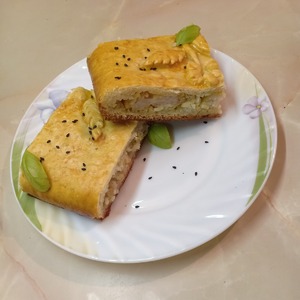 Кулебяка с рисом, луком, яйцами, рыбой Кулебяка с рисом, луком, яйцами, рыбой