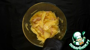 Картофельная запеканка с сыром на сковороде