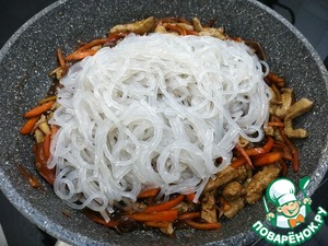 Печень говяжья с фунчозой