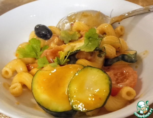 Сливочный и острый салат из пасты Сливочный и острый салат из пасты