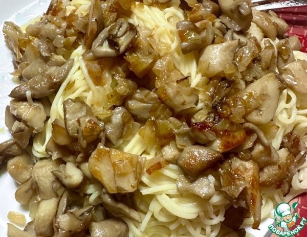 Вешенки и макароны Вешенки и макароны