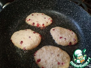 Овсянки с брусникой