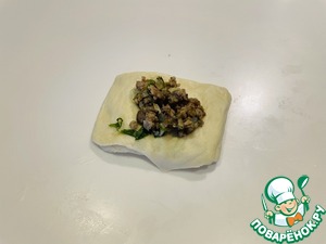 Мясные слоено-дрожжевые пирожки Мясные слоено-дрожжевые пирожки