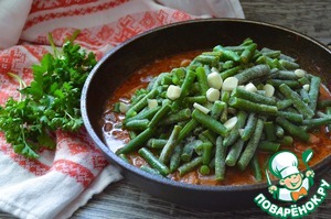 Гуляш со стручковой фасолью