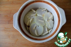 Индейка, томлёная с айвой и черносливом Индейка, томлёная с айвой и черносливом