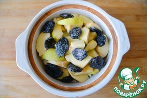 Индейка, томлёная с айвой и черносливом Индейка, томлёная с айвой и черносливом
