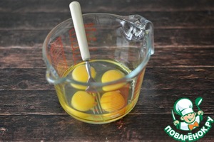 Омлет с помидорами и зелёным луком Омлет с помидорами и зелёным луком