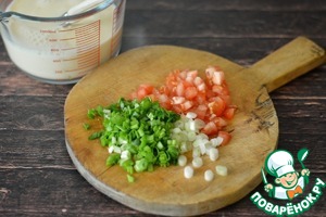 Омлет с помидорами и зелёным луком Омлет с помидорами и зелёным луком