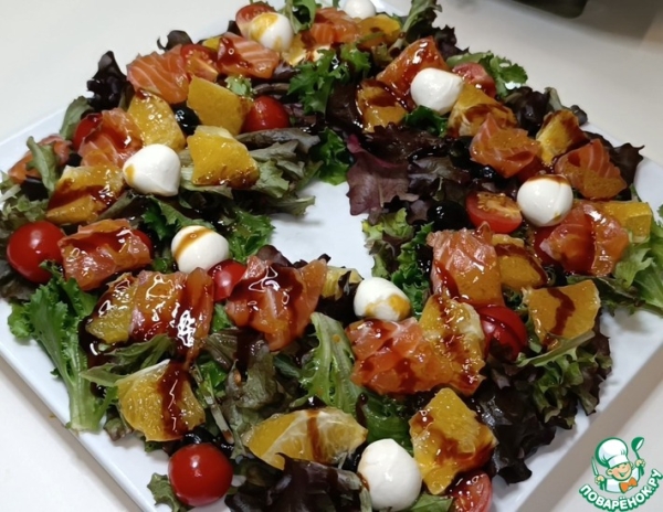 Салат с красной рыбой и апельсином Салат с красной рыбой и апельсином