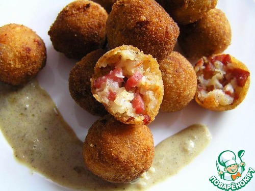 Шарики из креветок в кокосовом соусе Шарики из креветок в кокосовом соусе