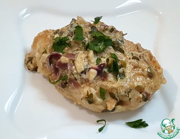 Тушеные куриные грудки в сливочном соусе Тушеные куриные грудки в сливочном соусе