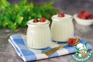 Взбитый творог с кешью и киви Взбитый творог с кешью и киви