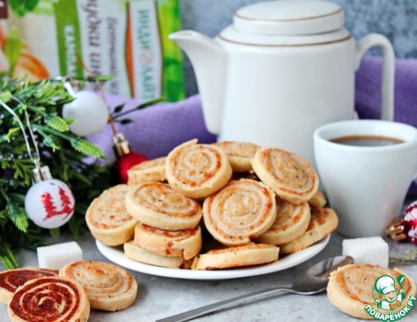 Закусочное печенье с ветчиной и сыром Закусочное печенье с ветчиной и сыром