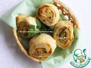 Томатно-чесночные слоеные булочки Томатно-чесночные слоеные булочки