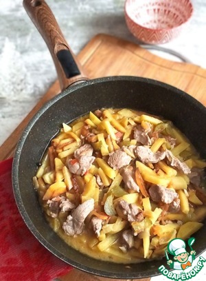 Азу из филе бедра индейки Азу из филе бедра индейки