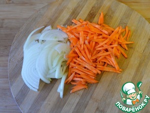 Азу из индейки в сметанном соусе Азу из индейки в сметанном соусе