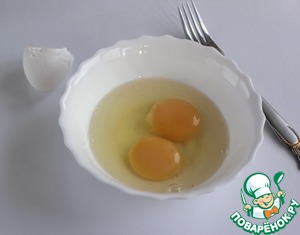 Багет запеченный с яйцом и сосисками Багет запеченный с яйцом и сосисками