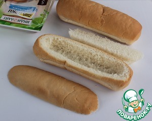 Багет запеченный с яйцом и сосисками Багет запеченный с яйцом и сосисками