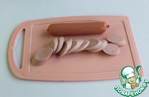 Багет запеченный с яйцом и сосисками Багет запеченный с яйцом и сосисками