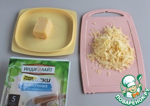 Багет запеченный с яйцом и сосисками Багет запеченный с яйцом и сосисками