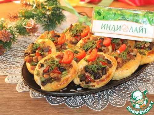 Закусочные пирожки с рубленной индейкой Закусочные пирожки с рубленной индейкой