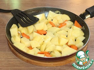 Горячее блюдо из индейки и овощей