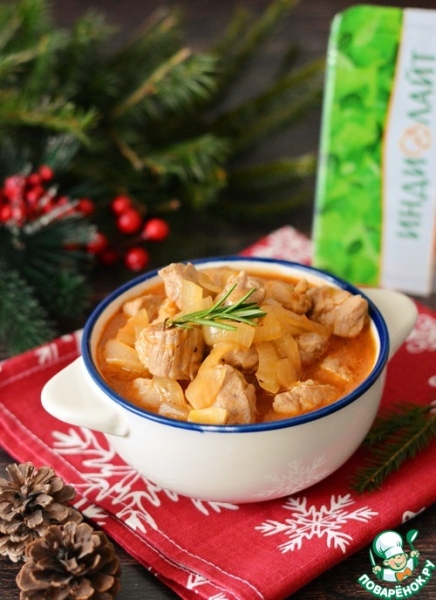 Индейка, тушеная в яблочно-томатном соусе Индейка, тушеная в яблочно-томатном соусе