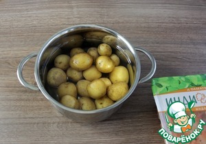 Индейка запеченная с картошкой бэби Индейка запеченная с картошкой бэби