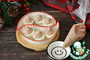 Яйца, фаршированные ветчиной Яйца, фаршированные ветчиной