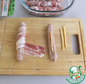 Колбаски из индейки в беконе Колбаски из индейки в беконе