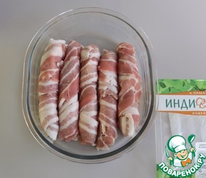 Колбаски из индейки в беконе Колбаски из индейки в беконе