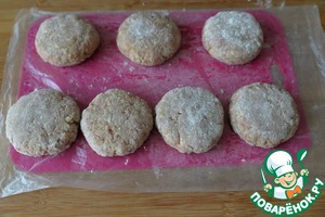 Котлеты из индейки с брусничным соусом Котлеты из индейки с брусничным соусом