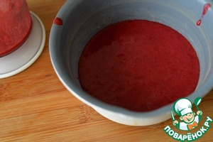 Котлеты из индейки с брусничным соусом Котлеты из индейки с брусничным соусом