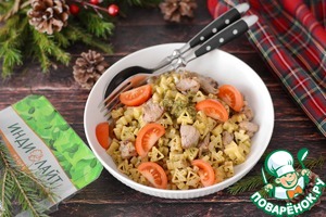 Новогодние макароны с индейкой и песто