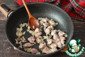 Новогодние макароны с индейкой и песто