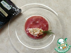 Острые рулетики из сыровяленой индейки Острые рулетики из сыровяленой индейки