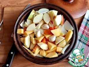 Овощное ассорти на кеци с колбасой Овощное ассорти на кеци с колбасой