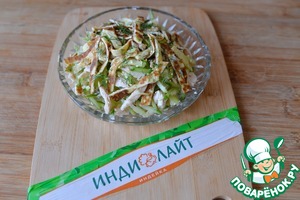 Салат из индейки и огурцов по-восточному Салат из индейки и огурцов по-восточному