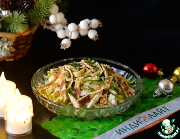 Салат из индейки и огурцов по-восточному Салат из индейки и огурцов по-восточному