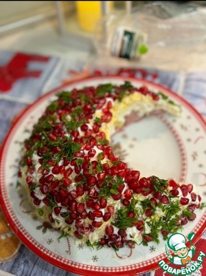 Салат "Месяц молодой" Салат "Месяц молодой"