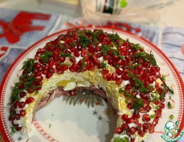 Салат "Месяц молодой" Салат "Месяц молодой"