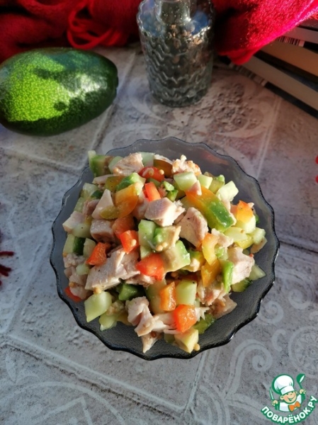 Салат с авокадо "Мозаика" Салат с авокадо "Мозаика"