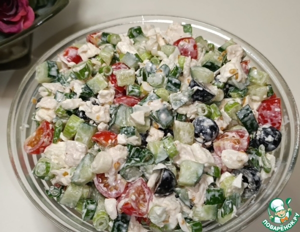 Салат с курицей и маслинами Салат с курицей и маслинами