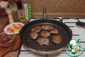 Салат с печенью индейки к Новому году Салат с печенью индейки к Новому году