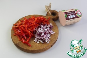 Салат с пекинской капустой и колбасой