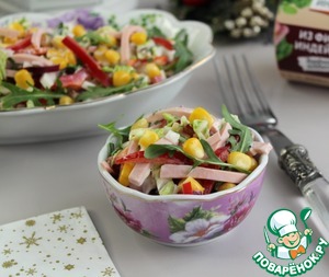 Салат с пекинской капустой и колбасой