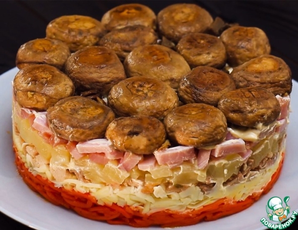 Слоёный салат с морковью по-корейски